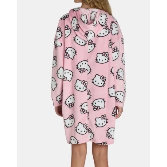 Hello kitty Women's hooded lounger - Picture 2 of 3